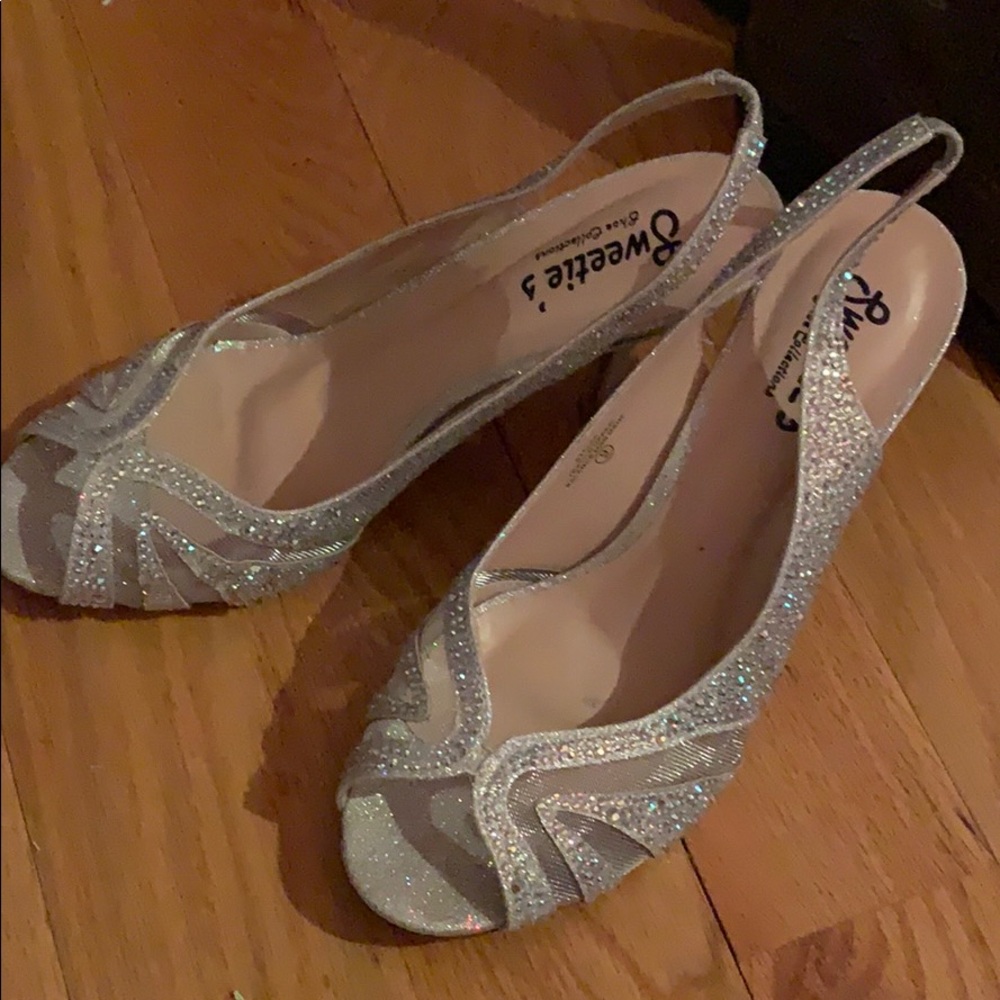 Heels worn once